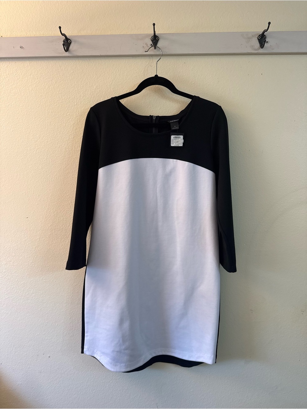 Club Monaco Black & White Long-Sleeve Colorblock Dress